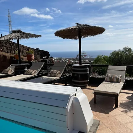Castillo Lanzarote Winni - Luxury - Pet Friendly With Heated Pool La Asomada (Lanzarote)