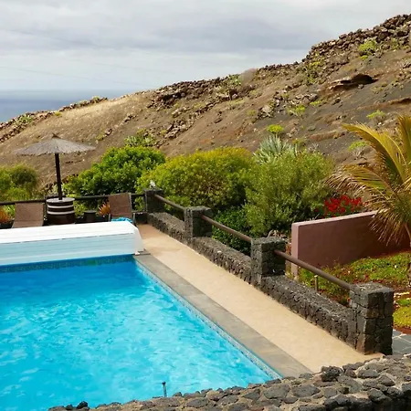 Castillo Lanzarote Winni - Luxury - Pet Friendly With Heated Pool