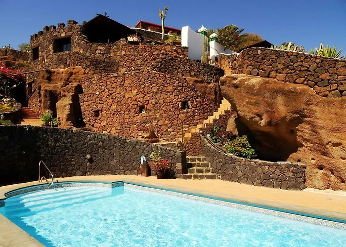 Castillo Lanzarote Winni - Luxury - Pet Friendly With Heated Pool Vakantiehuis La Asomada (Lanzarote)