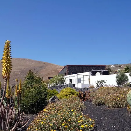 Holiday home Castillo Lanzarote Winni - Luxury - Pet Friendly With Heated Pool *