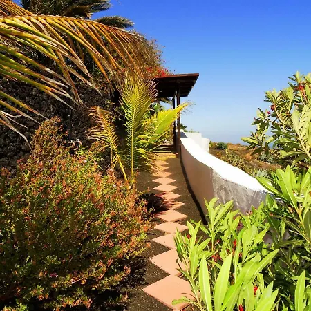 Castillo Lanzarote Winni - Luxury - Pet Friendly With Heated Pool Holiday home La Asomada (Lanzarote)