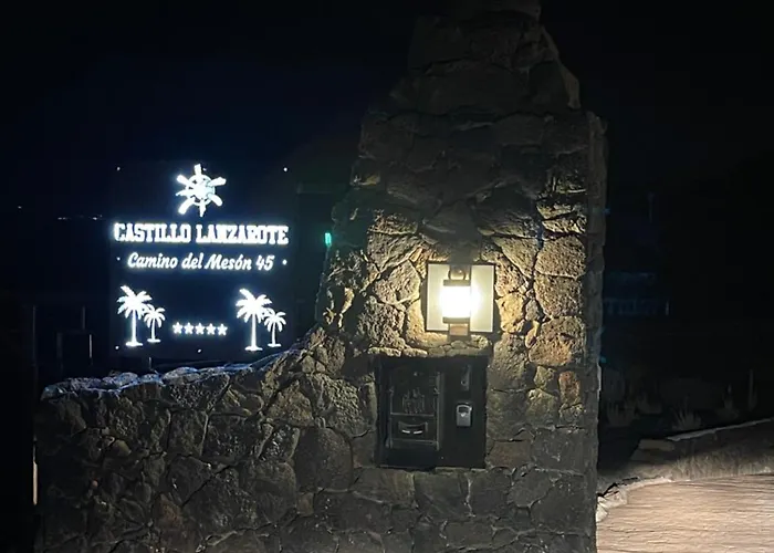 度假居 Castillo Lanzarote Winni - Luxury - Pet Friendly With Heated Pool La Asomada (Lanzarote)