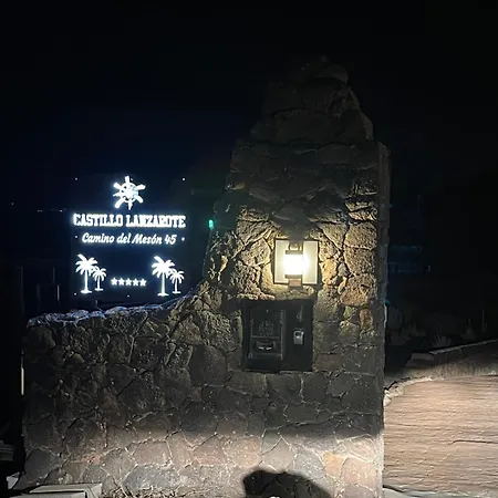 Semesterbostad Castillo Lanzarote Winni - Luxury - Pet Friendly With Heated Pool La Asomada (Lanzarote)