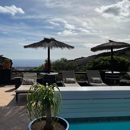 בית נופש Castillo Lanzarote Winni - Luxury - Pet Friendly With Heated Pool La Asomada (Lanzarote)