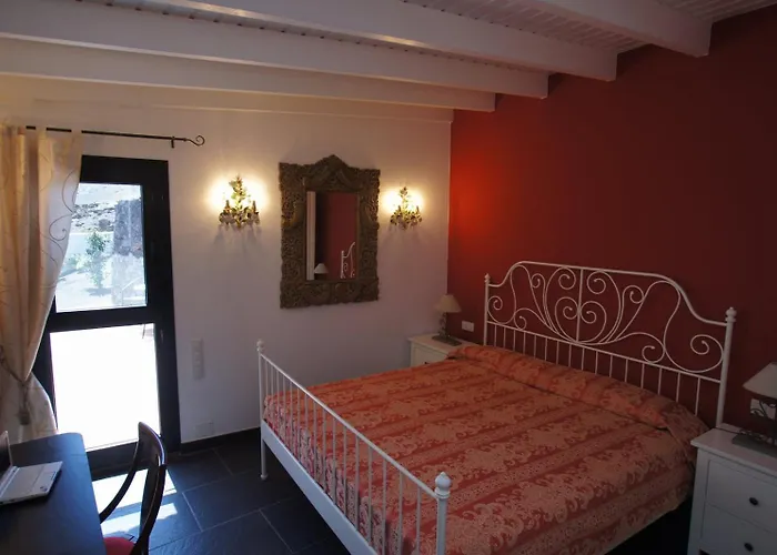 Semesterbostad Castillo Lanzarote Winni - Luxury - Pet Friendly With Heated Pool *